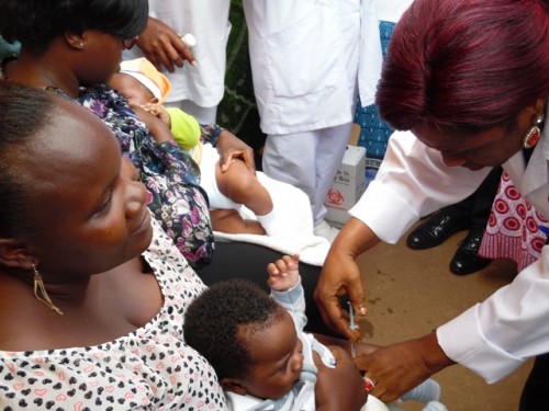 Article : Les femmes pour dire stop à la polio au Cameroun.